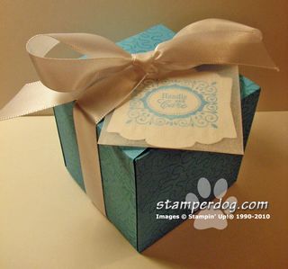 Hugs & Kisses Box Hugs & Kisses Box