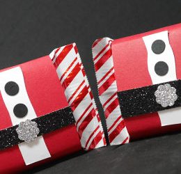 Perfect Santa Table Favors